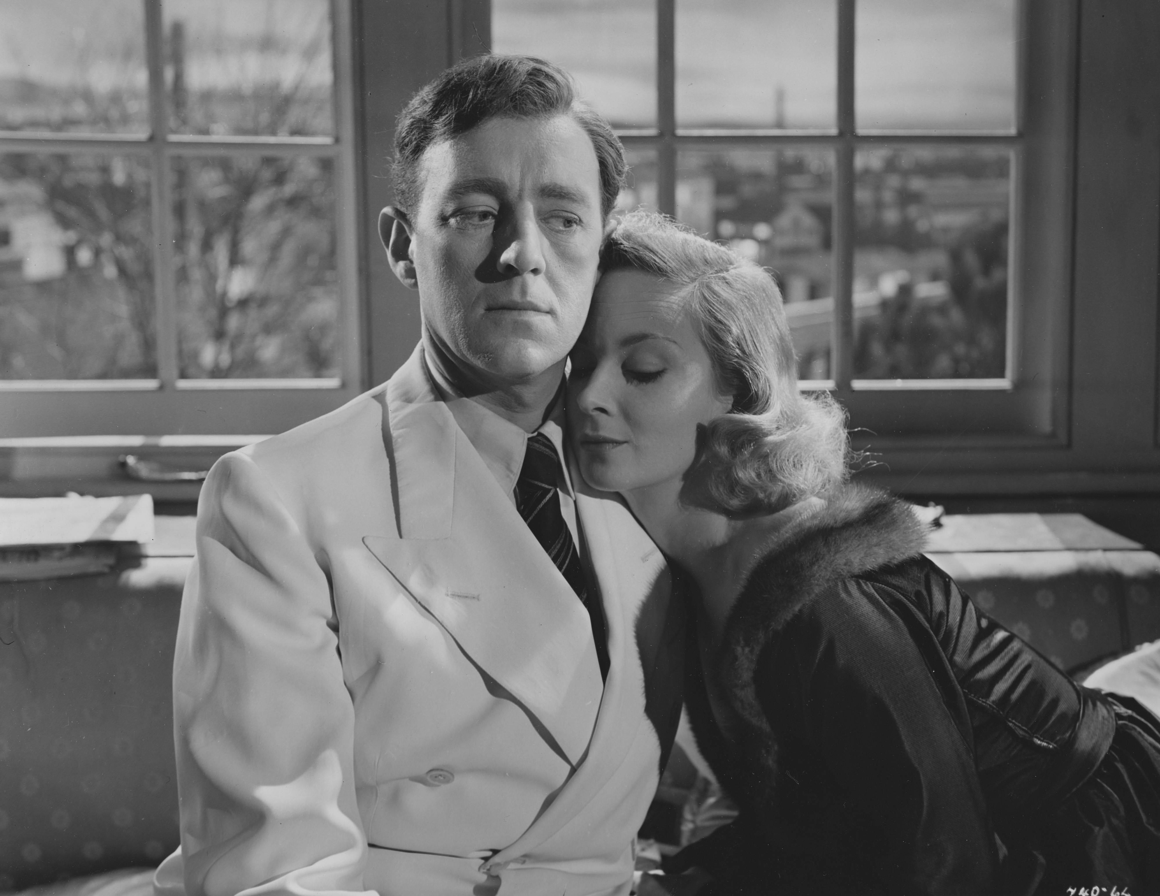 Alec Guinness, Joan Greenwood, The Man in the White Suit